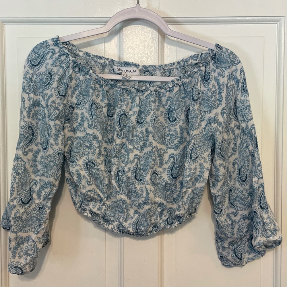 Body Glove blue paisley crop top